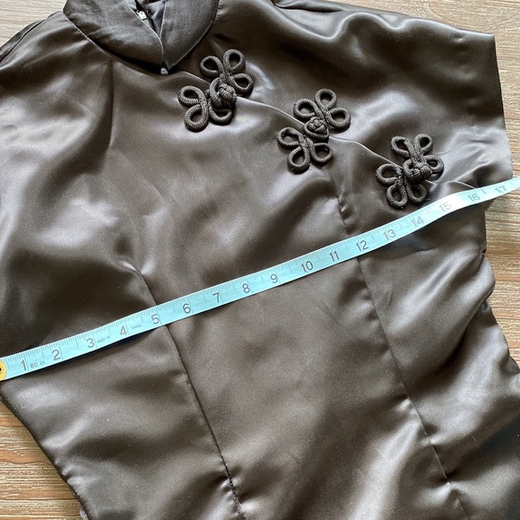 Chinese type black satin dress in size small. - Picture 10 of 11
